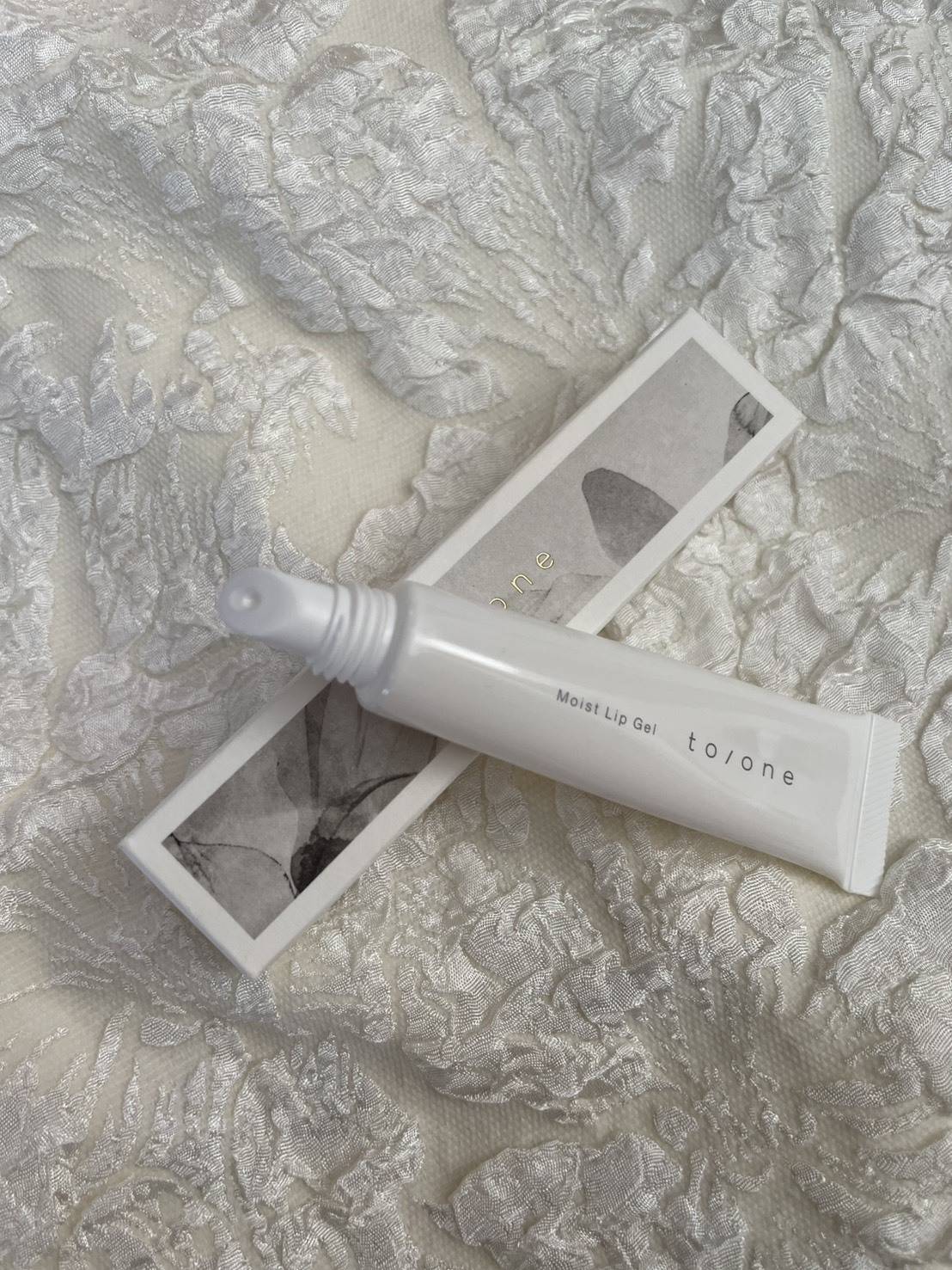 to/one モイストリップジェル