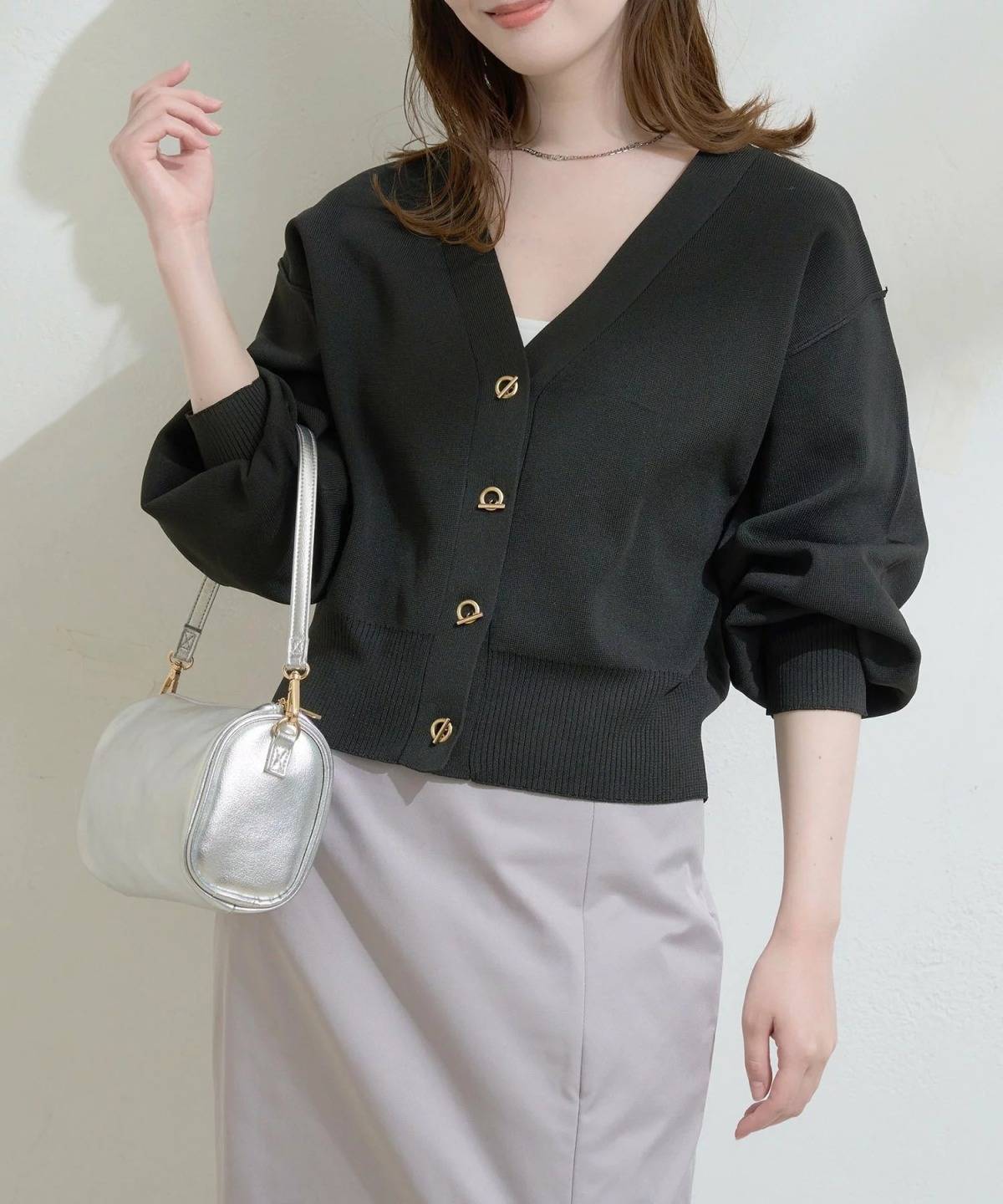 natural couture プチプラハトメバー釦カーデ