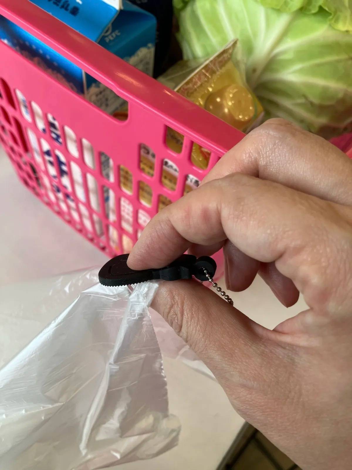 Seria(セリア)：ポリ袋オープナー