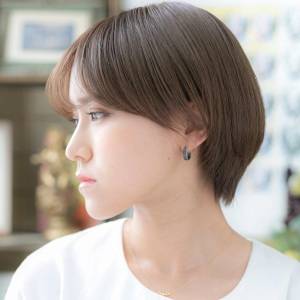  まとまり感丸みボブ 