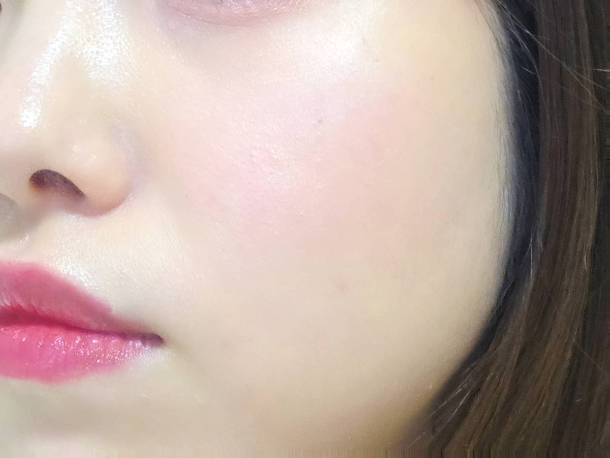 実際にチークを塗ってみた