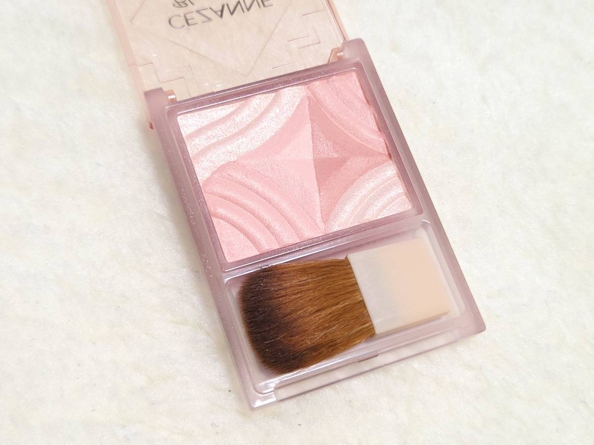 チーク全体の色味