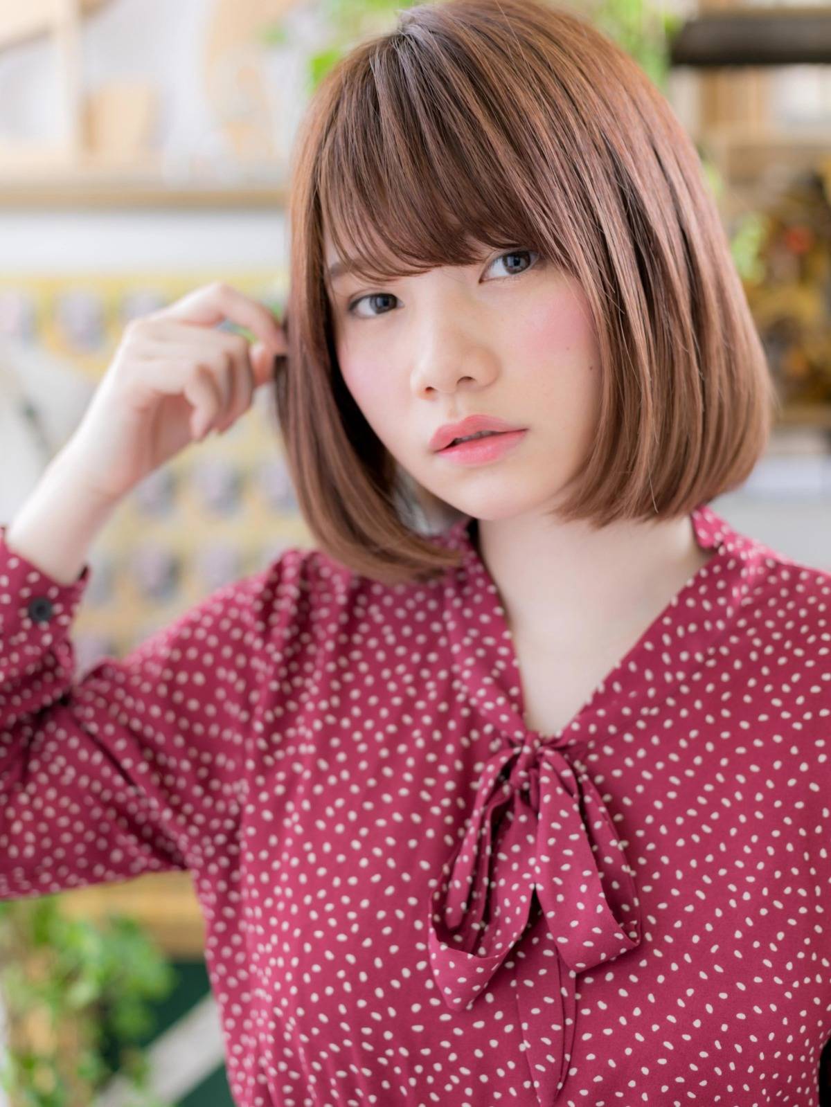 フェミニンシンプルボブ