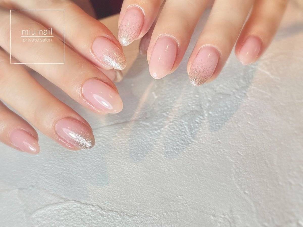 ヌーディーピンクネイル