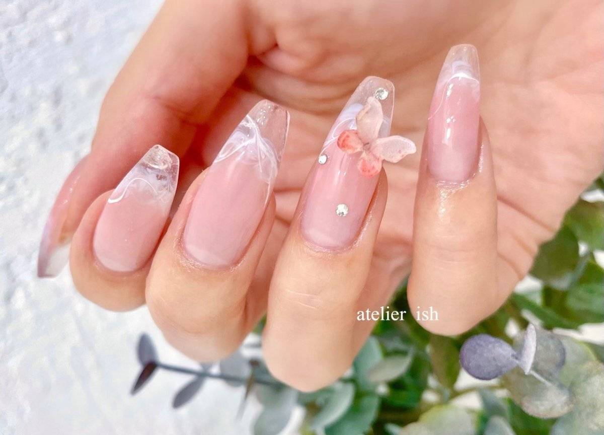 クリアピンクネイル