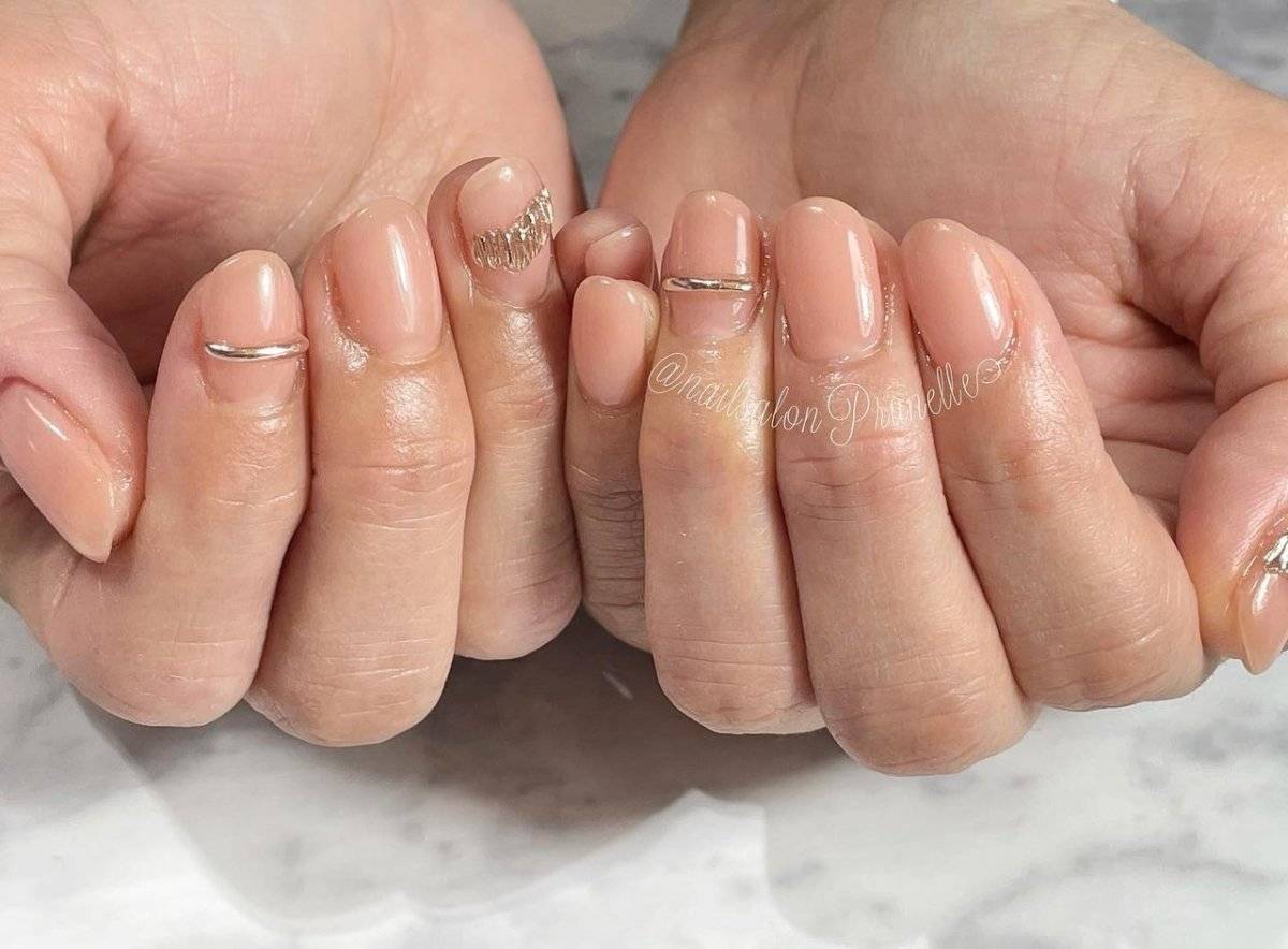 コーラルオレンジネイル