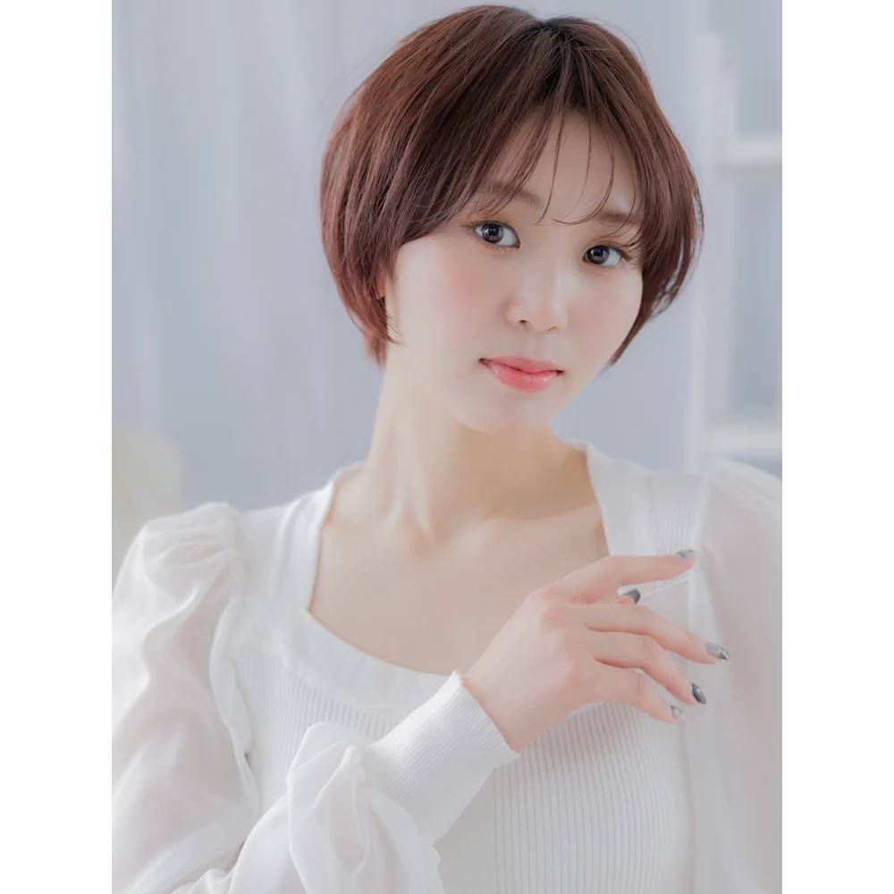 ミルクティーベージュのシャギーショート