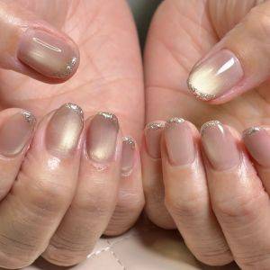  ピンクゴールドネイル 