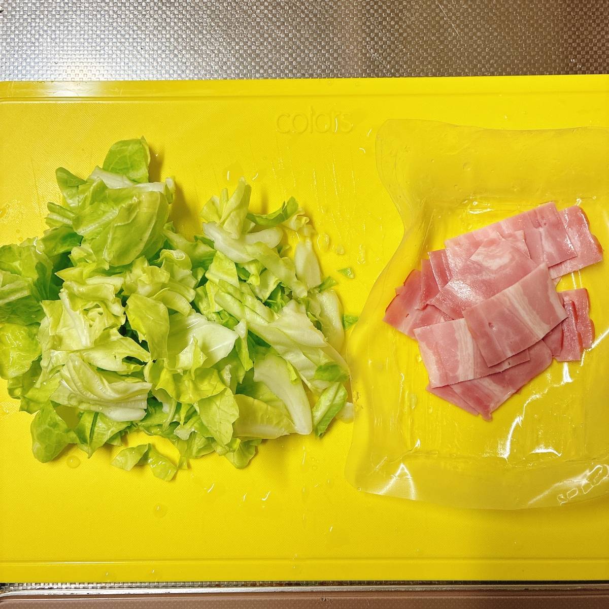 パスコ公式の「グリーン野菜と目玉焼きのオープンサンド」のレシピ