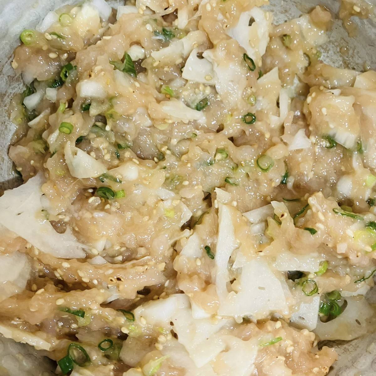 JAグループ公式の「れんこんのシャキシャキ鶏ハンバーグ」のレシピ