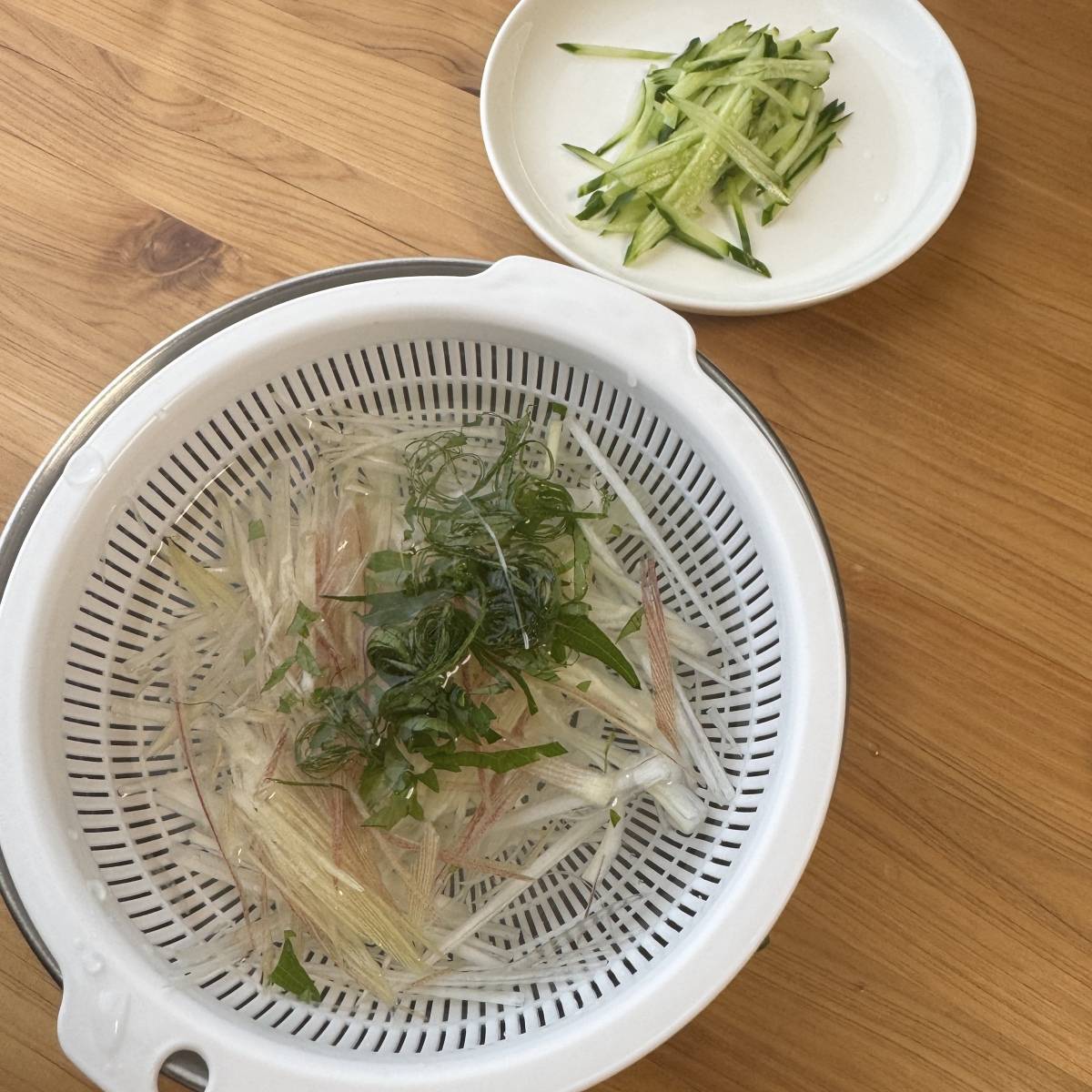 ヤマキ公式の「さば缶薬味丼」のレシピ