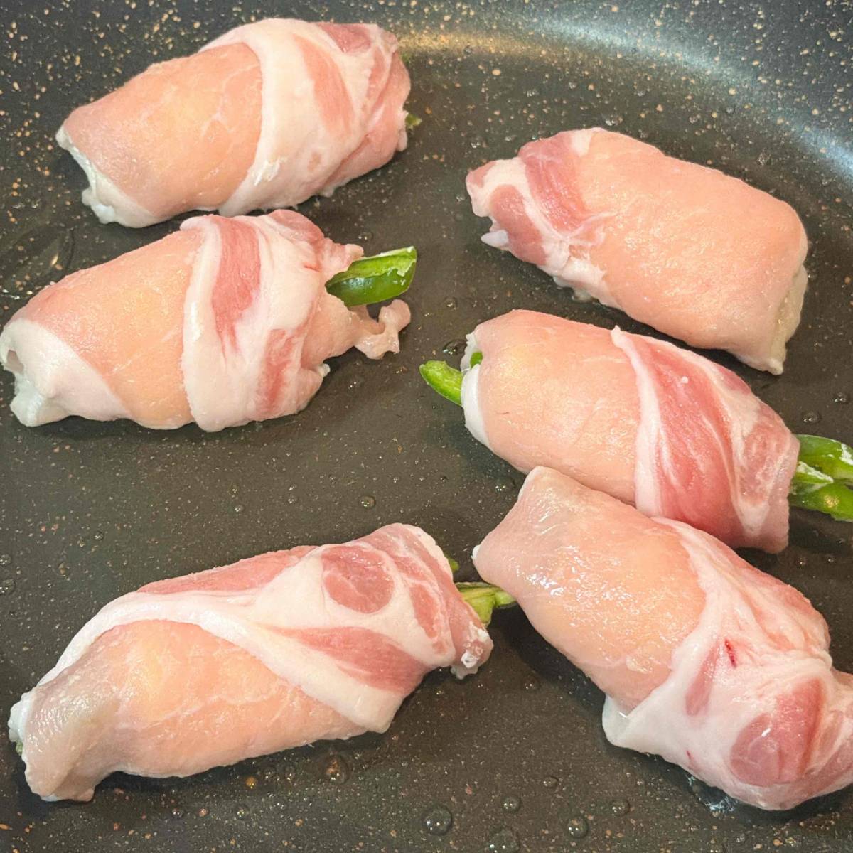 JAグループ公式の「甘辛でご飯がすすむ♪豚肉のピーマン巻き」のレシピ