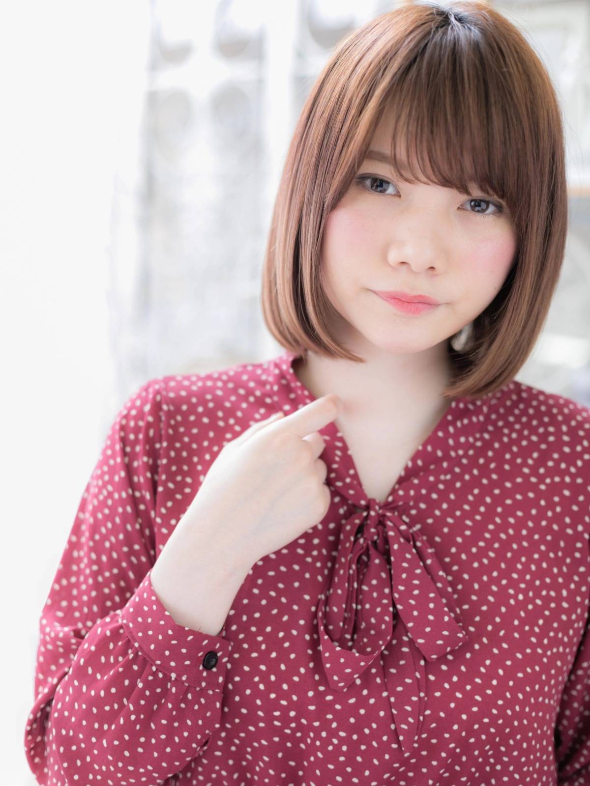 まとまりストレートボブ