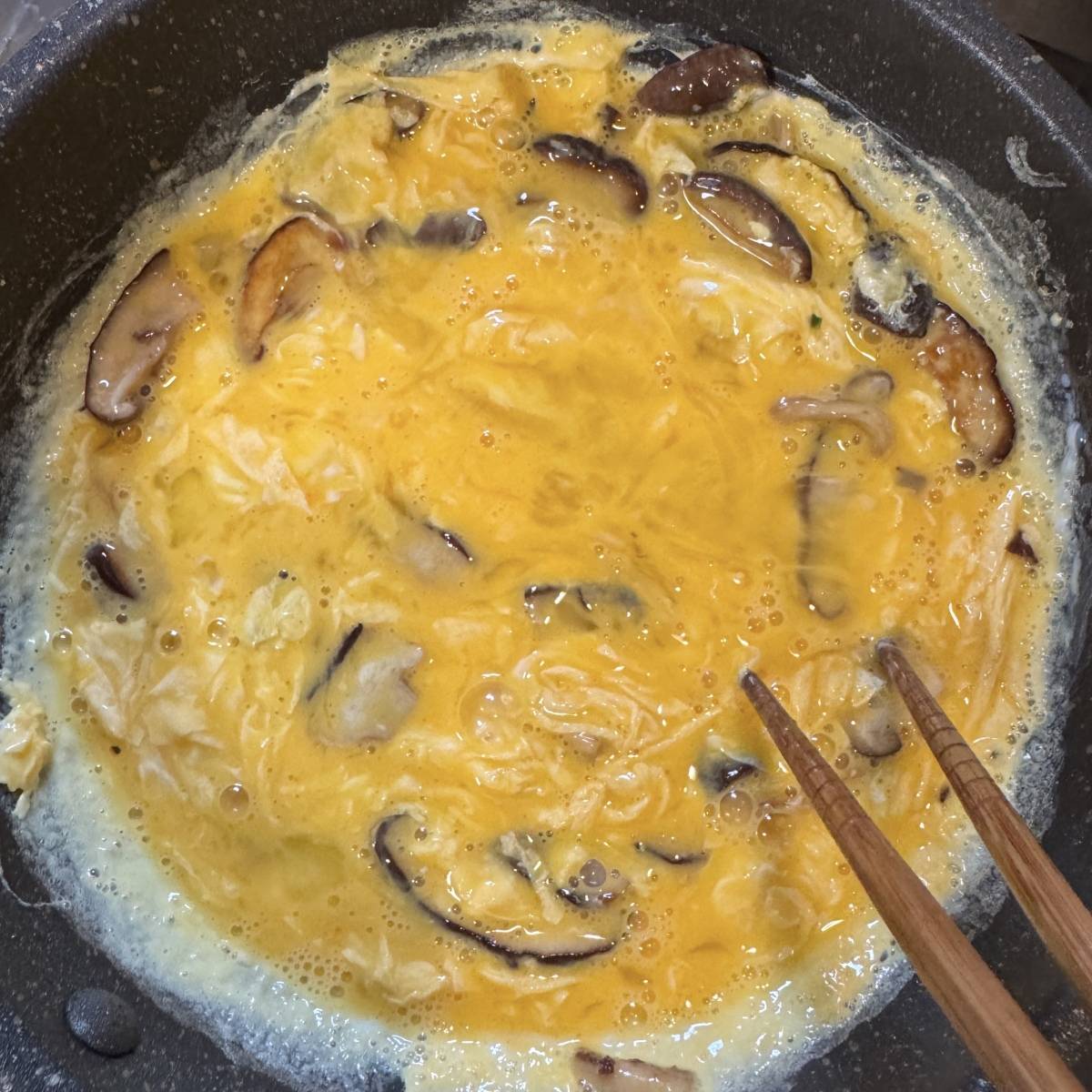 いちまさ公式の「簡単！カニ玉風ご飯」のレシピ