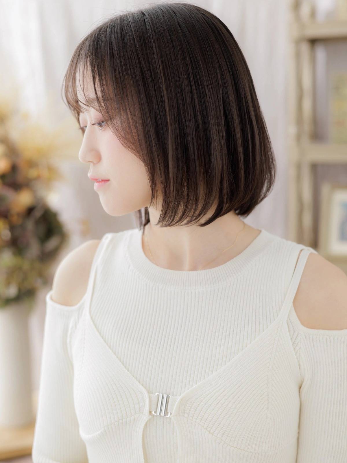 前下がりレイヤーボブ