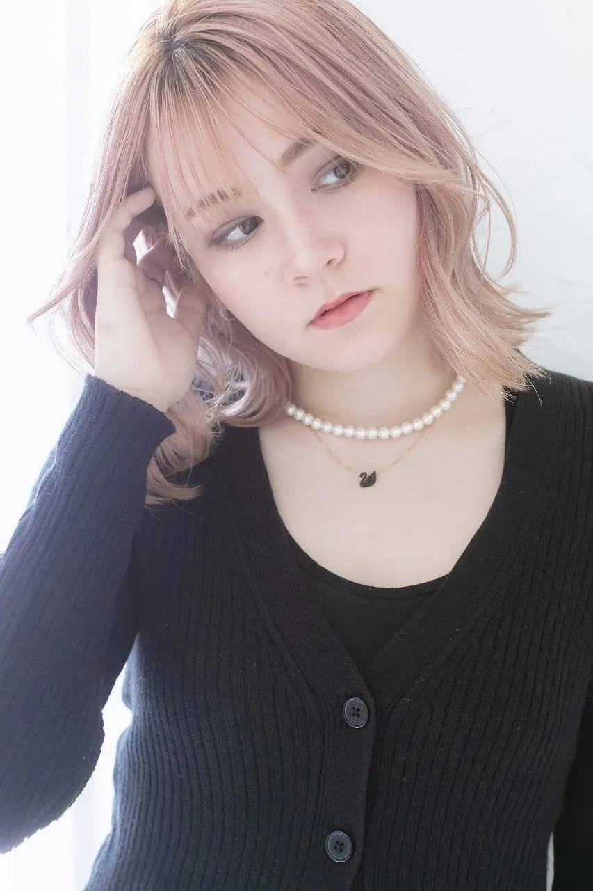 ハイトーンカラーボブ