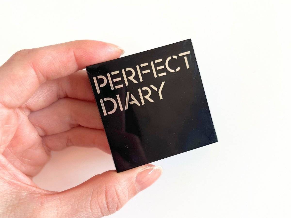 PERFECT DIARY トランスルーシェントブルーリングセッティングパウダー
