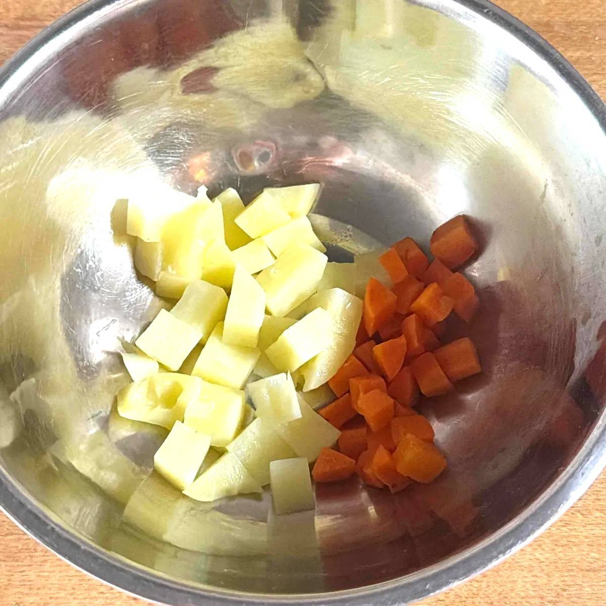 JAグループ公式の「甘くて美味しい！小松菜とじゃが芋のゴマ和え♪」のレシピ