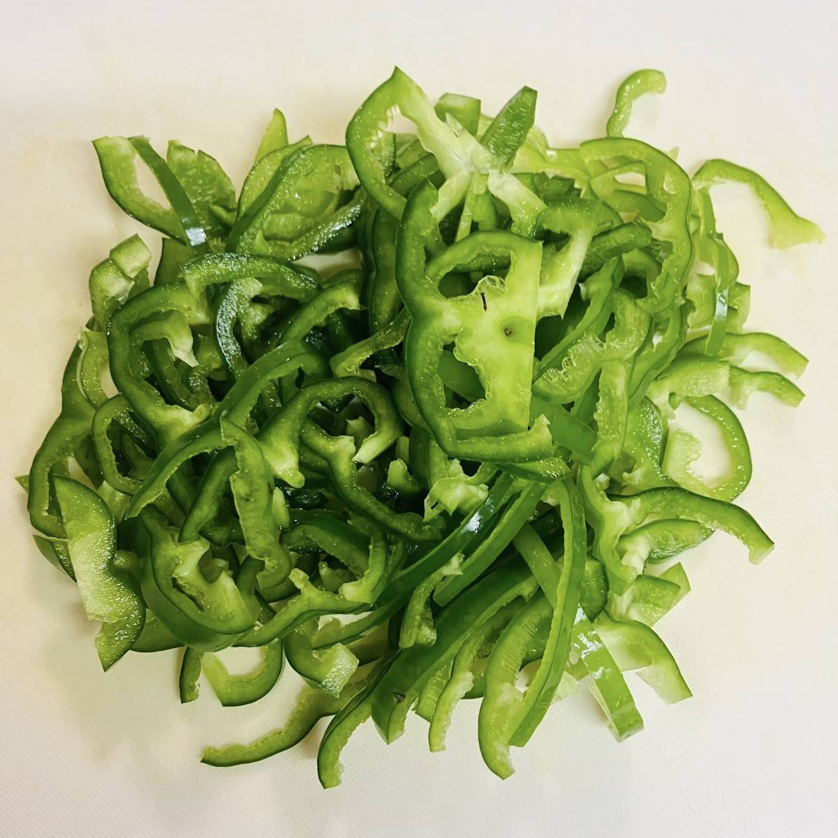 いなば公式の「ピーマンとツナのナムル風(無限ピーマン)」のレシピ