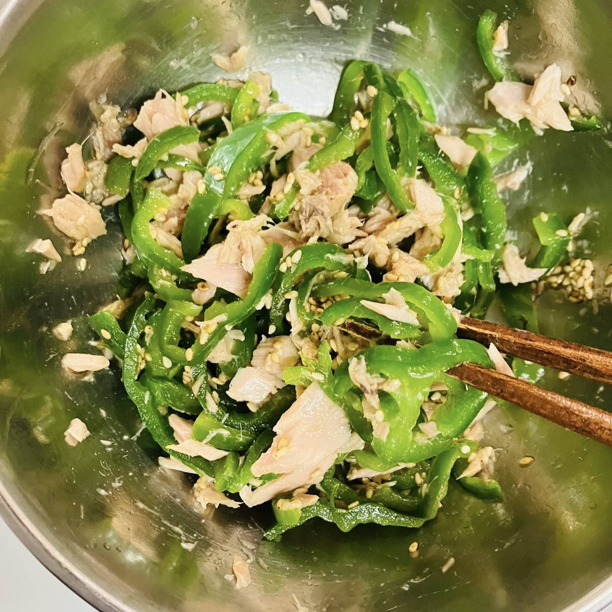 いなば公式の「ピーマンとツナのナムル風(無限ピーマン)」のレシピ