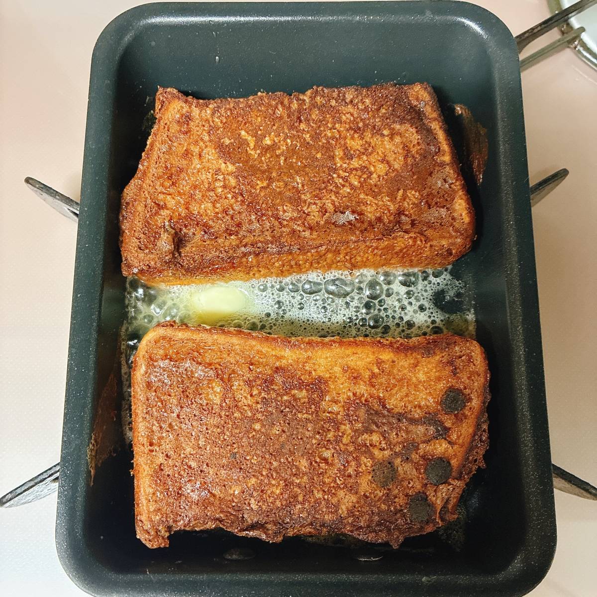 フジパン公式の「バニラアイスで簡単！フレンチトースト」のレシピ