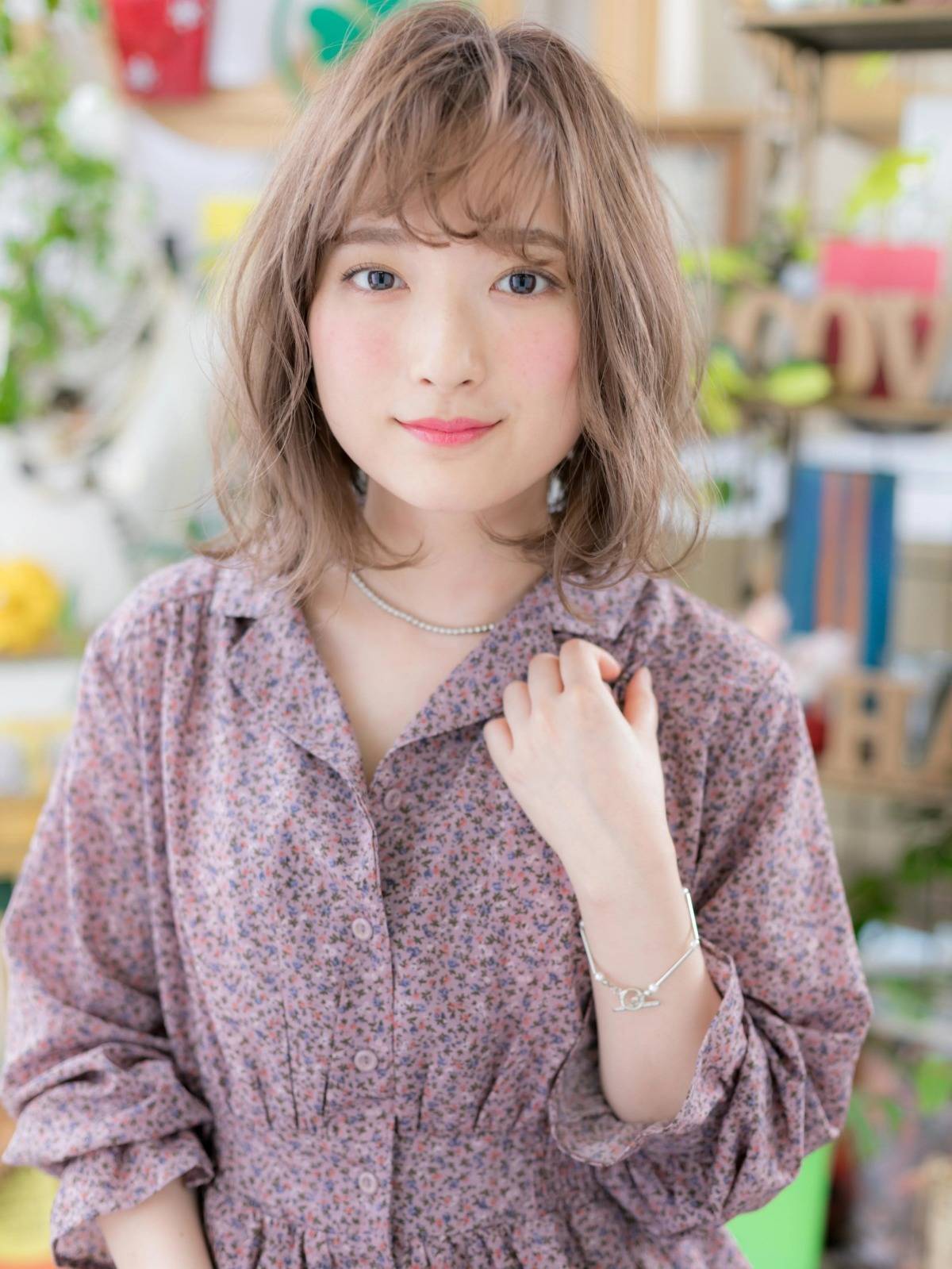 軽やかシフォンウェーブボブ