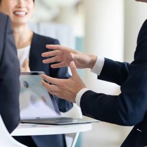 【占い師が語る】良いものを嗅ぎ分ける。「引き寄せ体質な人」が多い誕生日5つ