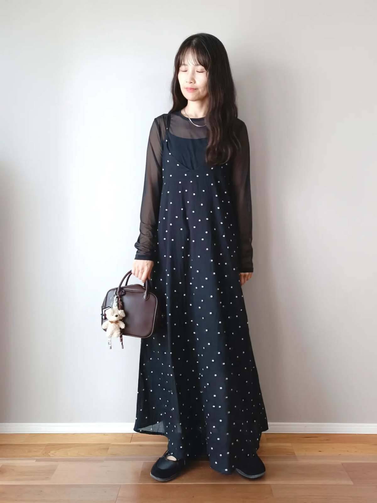 シアートップス×キャミワンピース