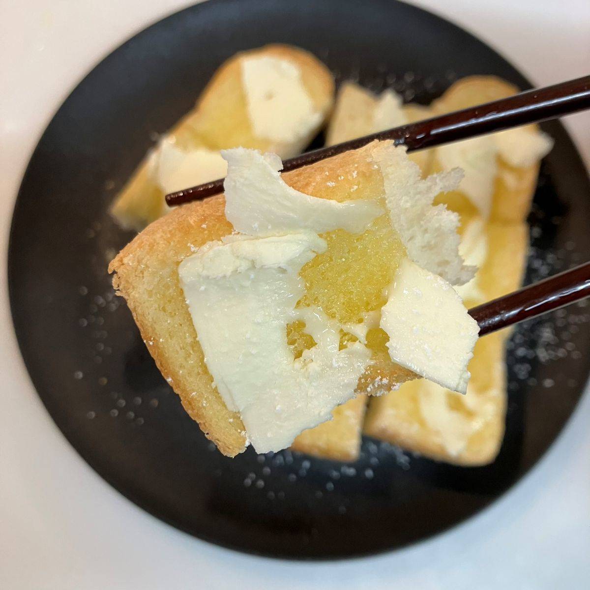 ヤマザキ公式の「ふんわり粉砂糖のバターシュガートースト」のレシピ