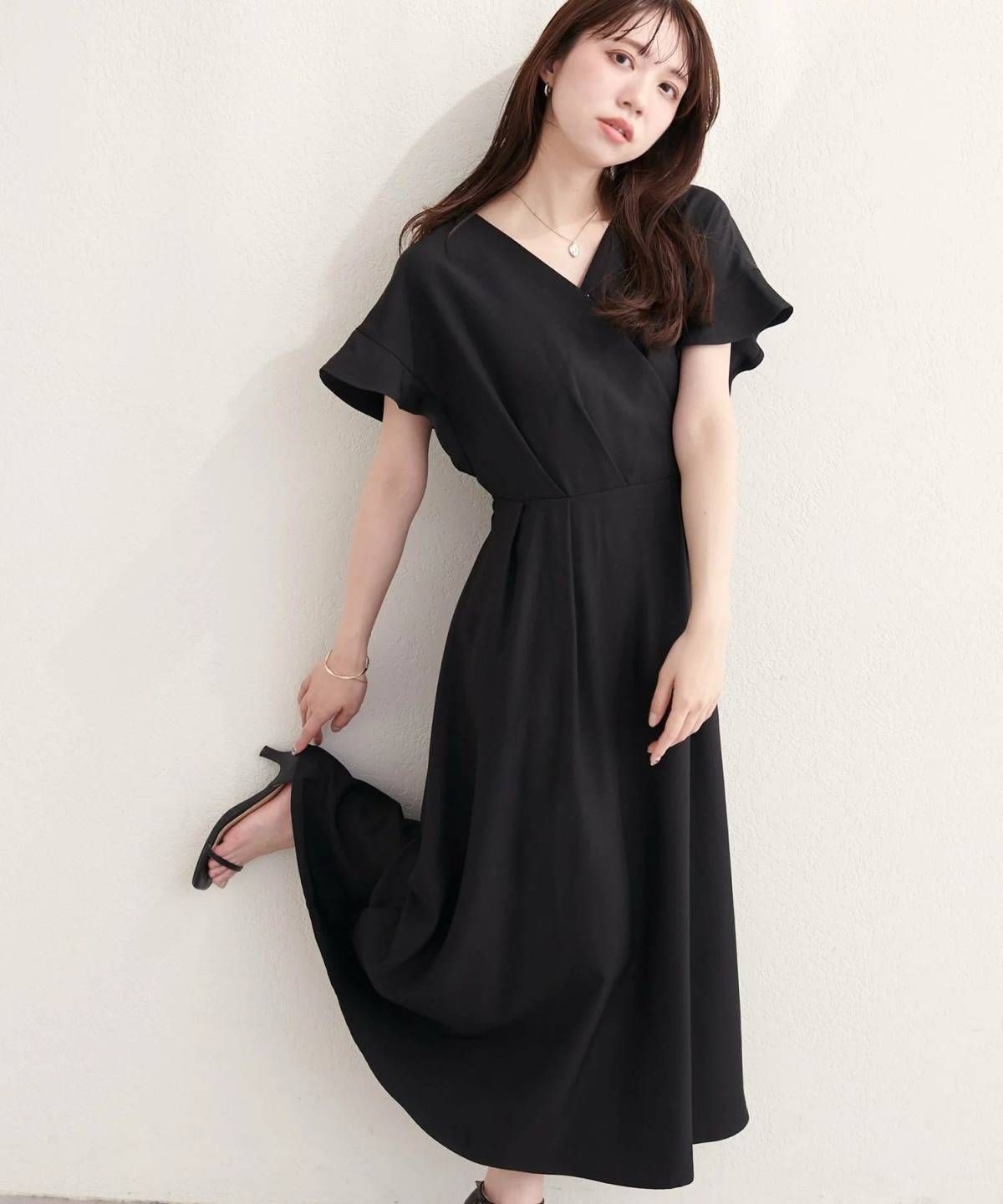 natural couture 接触冷感カシュクールフリル袖ワンピース