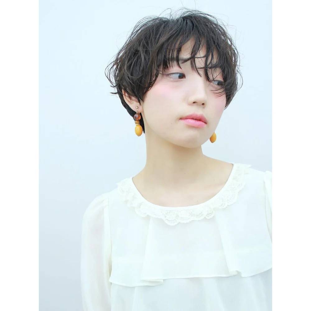 ラフなくせ毛風パーマショート
