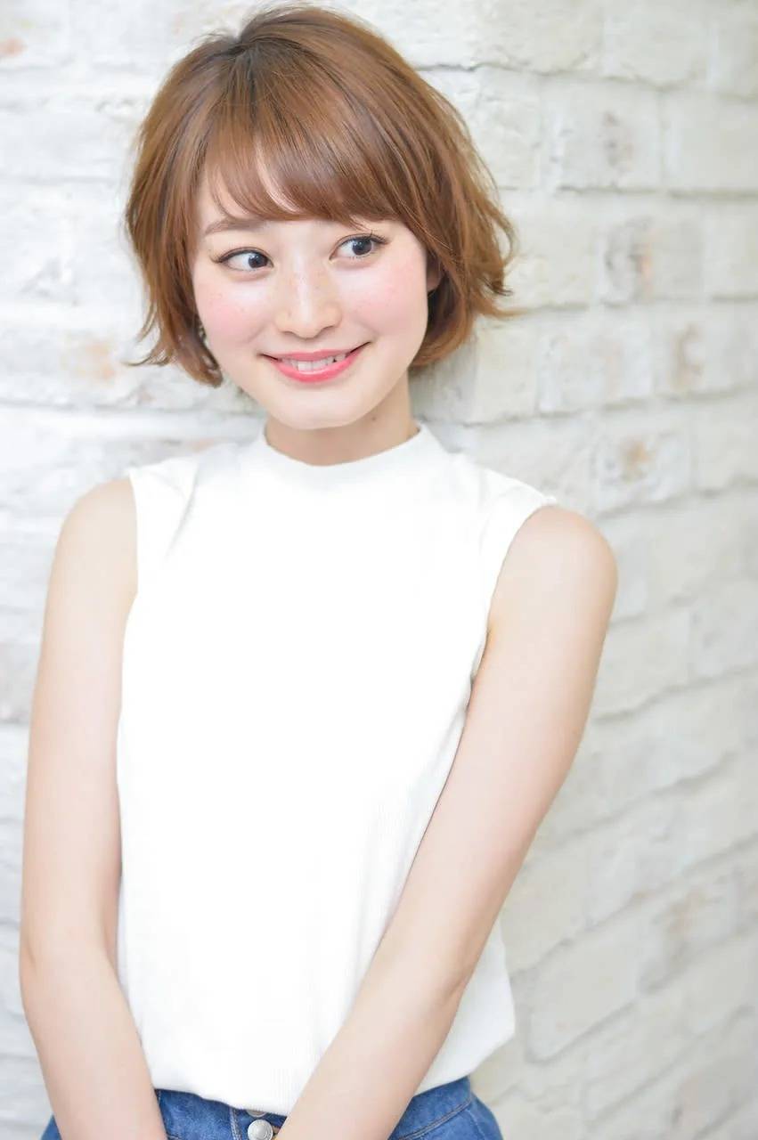 ハネ感が可愛いショート