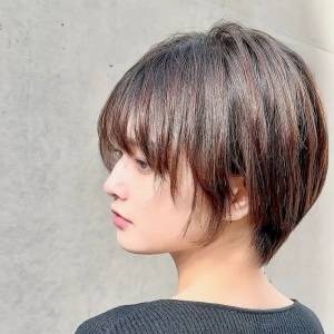  ナチュラルなショート 