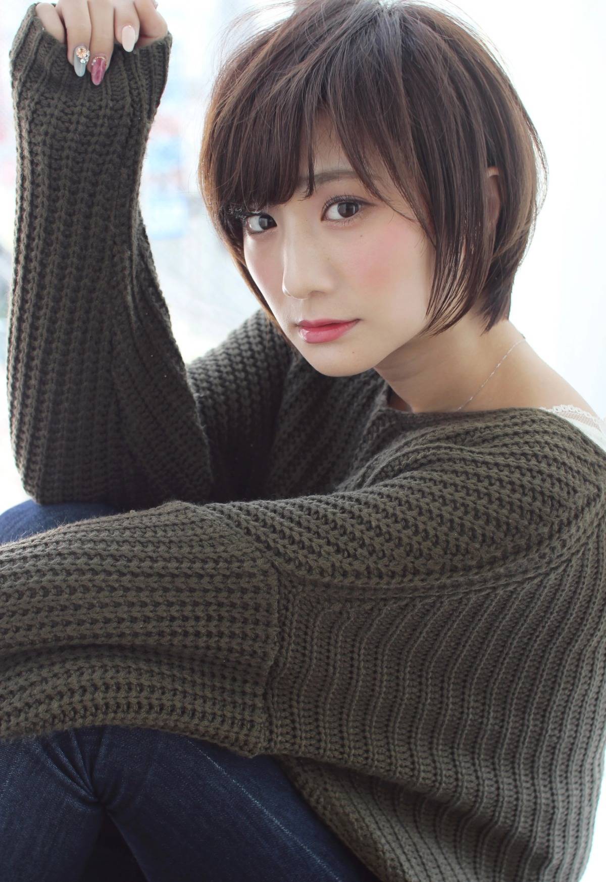 シンプルひし形ショート