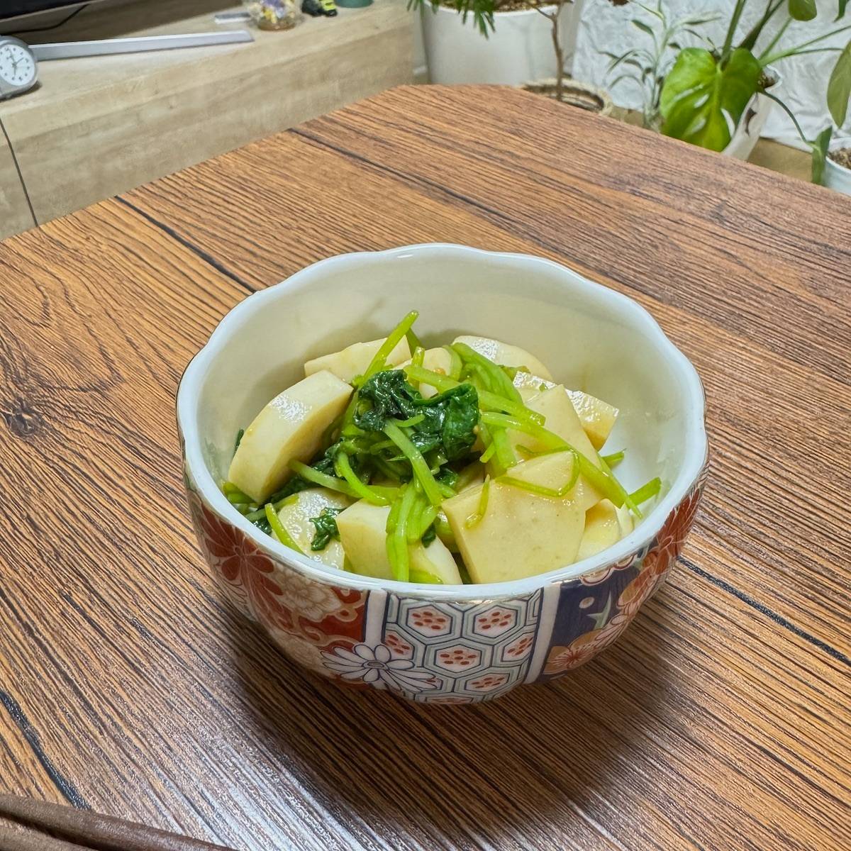 紀文公式の「蒲鉾とみつばのからしあえ」のレシピ
