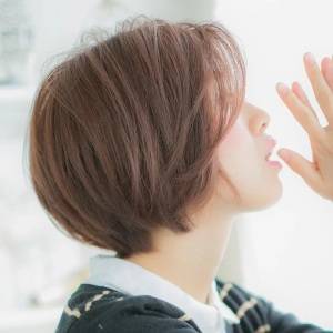  サイド長めナチュラルボブ 