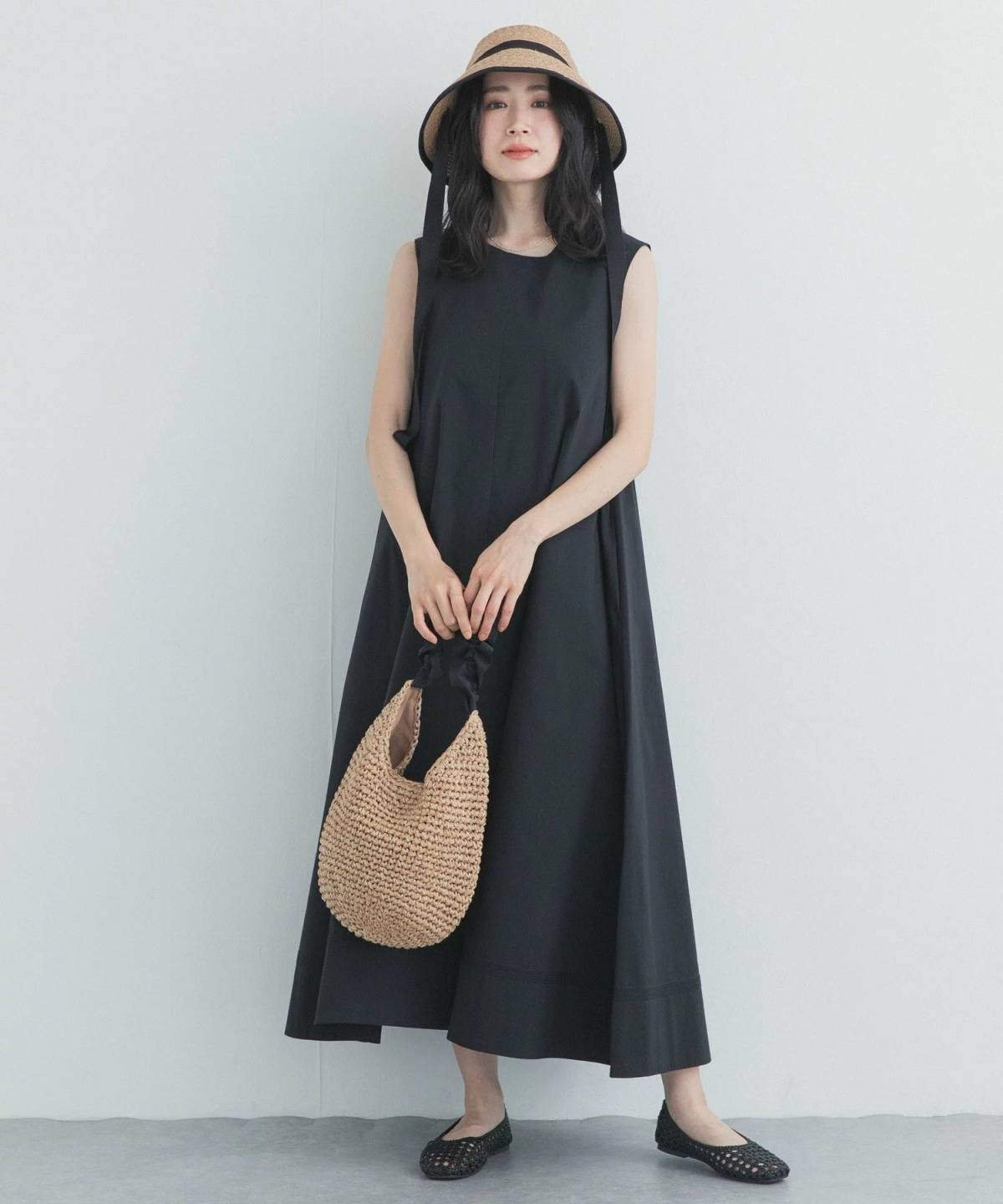 URBAN RESEARCH DOORS 撥水ノースリーブAラインワンピース