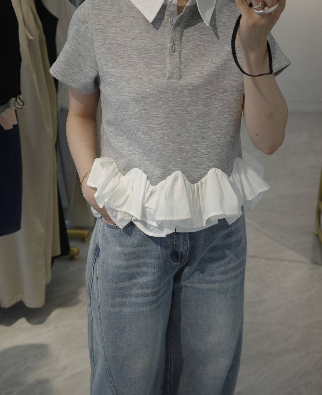 AMELY ダブルフリルペプラムトップス