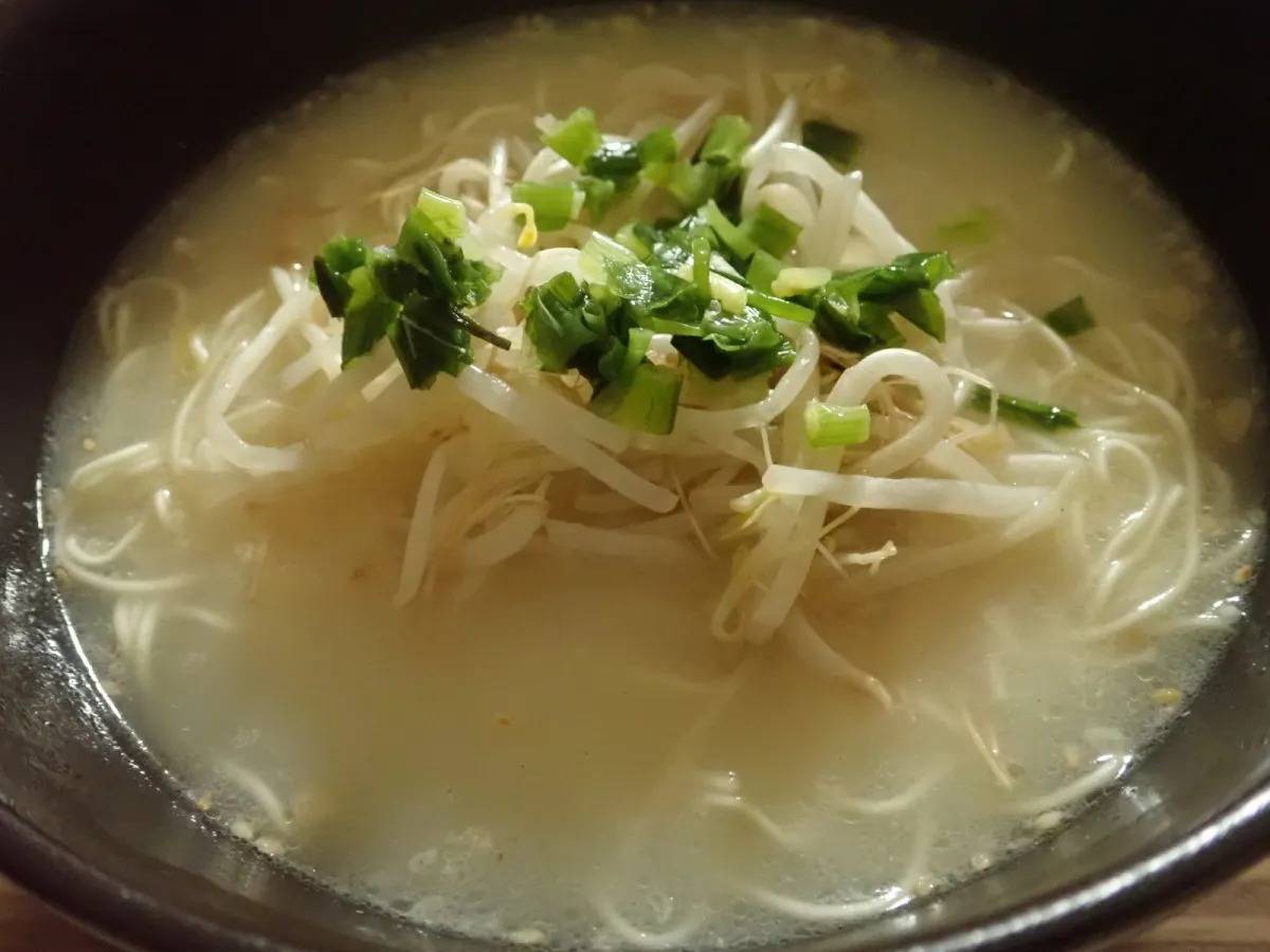 DAISO(ダイソー):明星 チャルメラ バリカタ麺 豚骨 82g