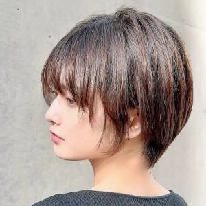  シンプルストレートショート 