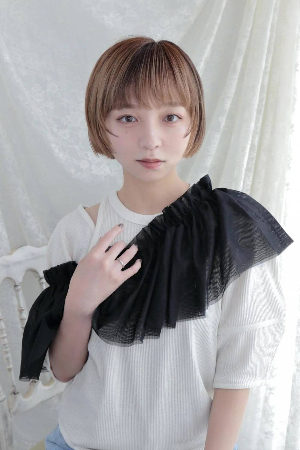 シンプルミニボブ