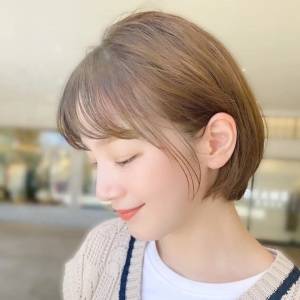 耳掛け丸みボブ 