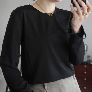 ラッシュガード感なし！水辺にもデイリーにも使える「ur’s 2WAYトップス」