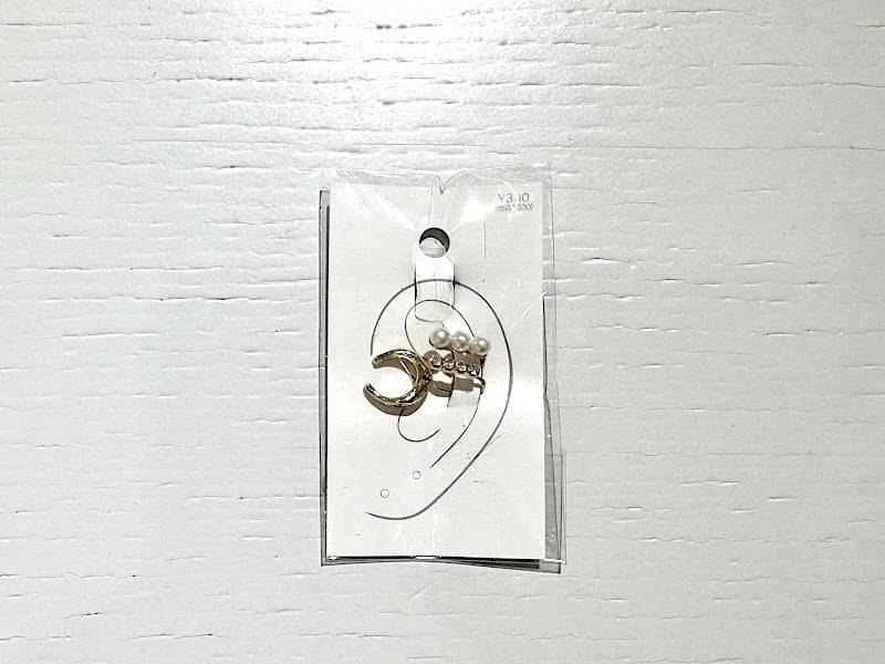 3COINS パールストーンイヤカフの画像