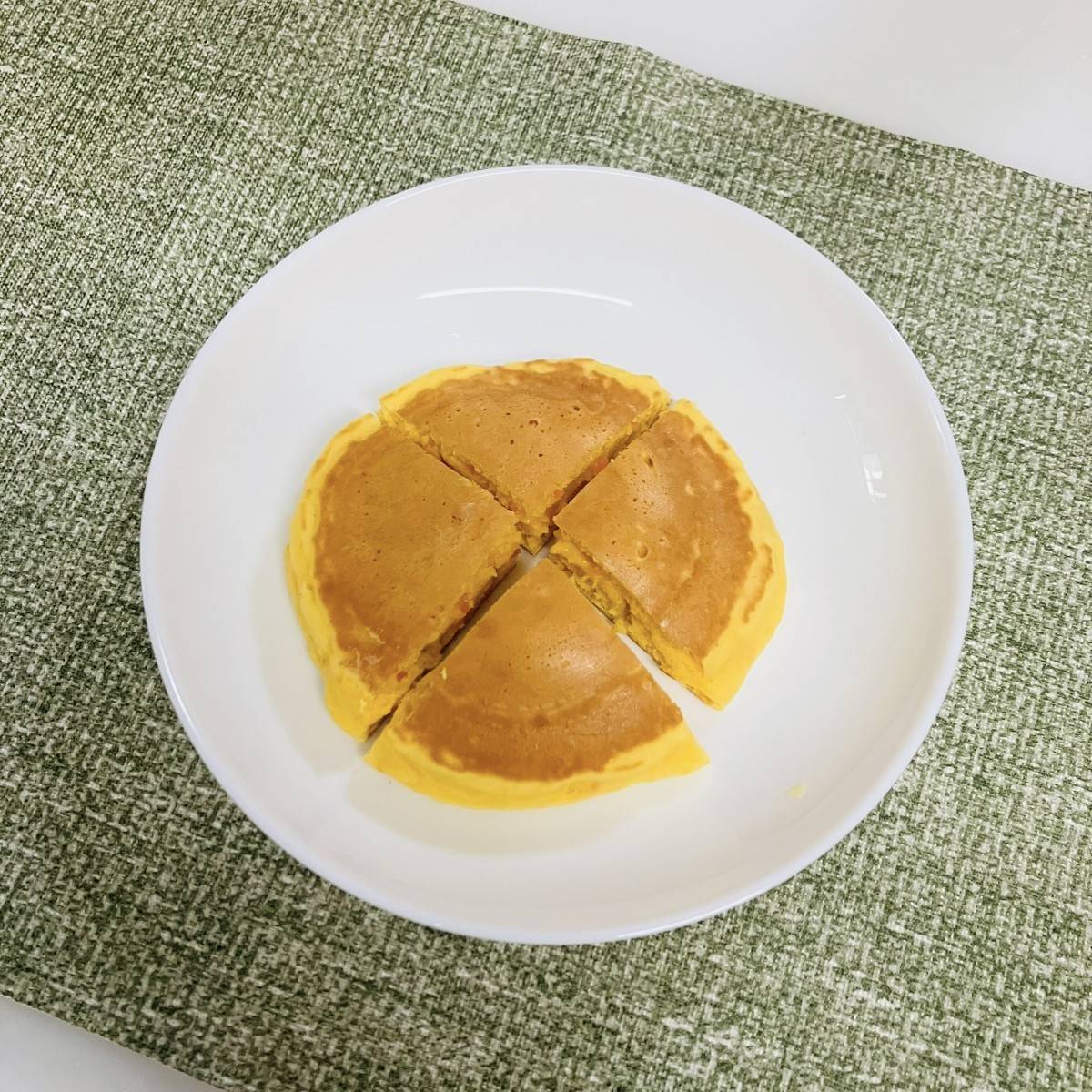 森永公式の「ウサギのにんじんホットケーキ」のレシピ