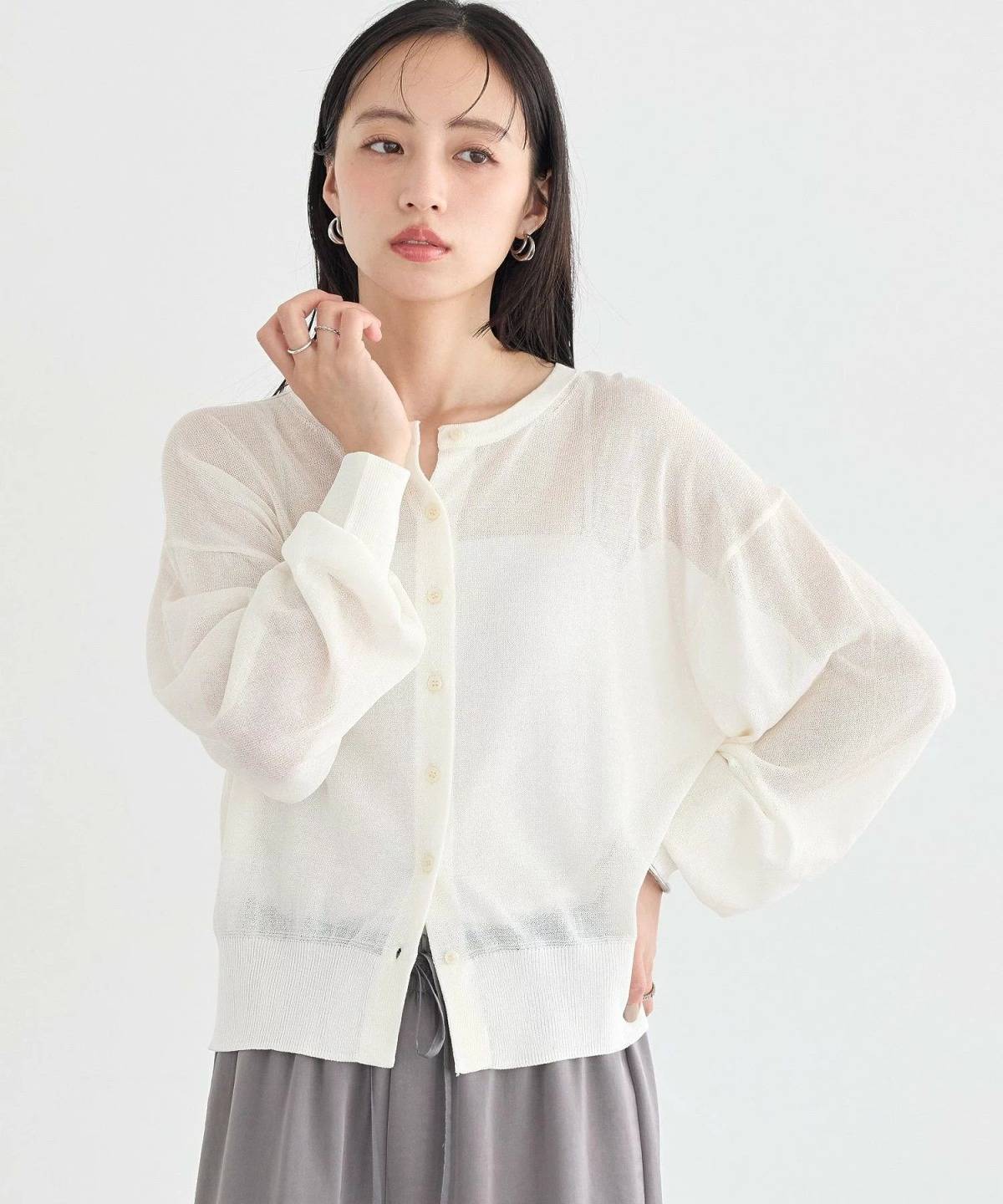 earth music&ecology 接触冷感シアークルーニットカーディガン