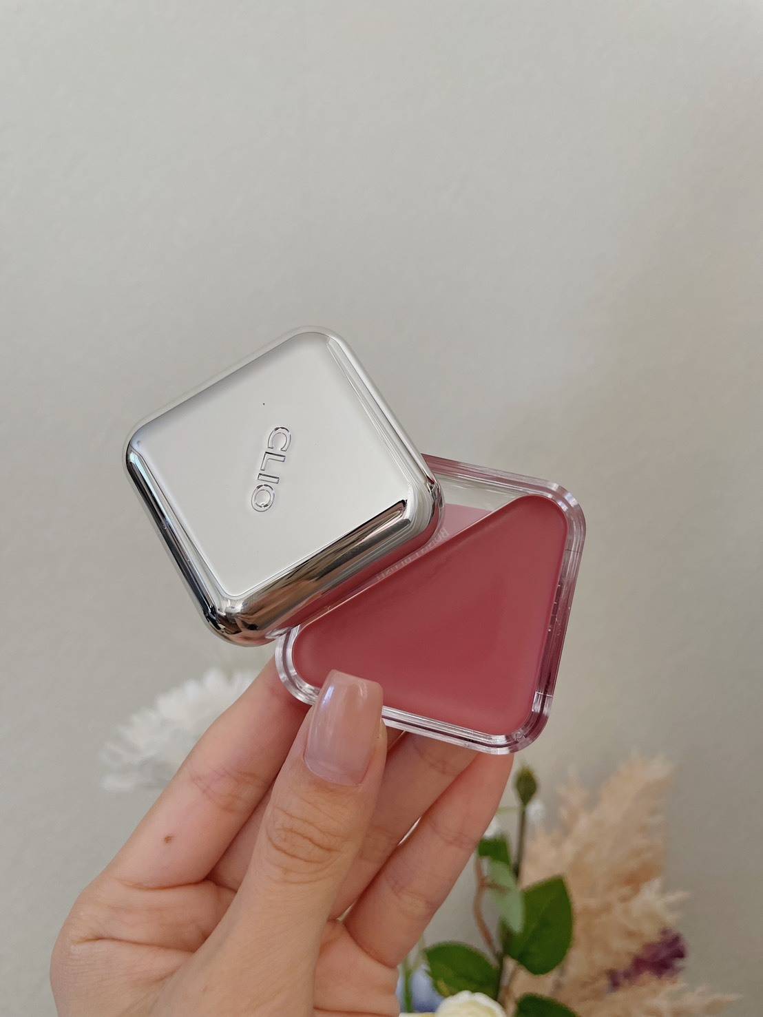 CLIO エッセンシャルリップチークタップ