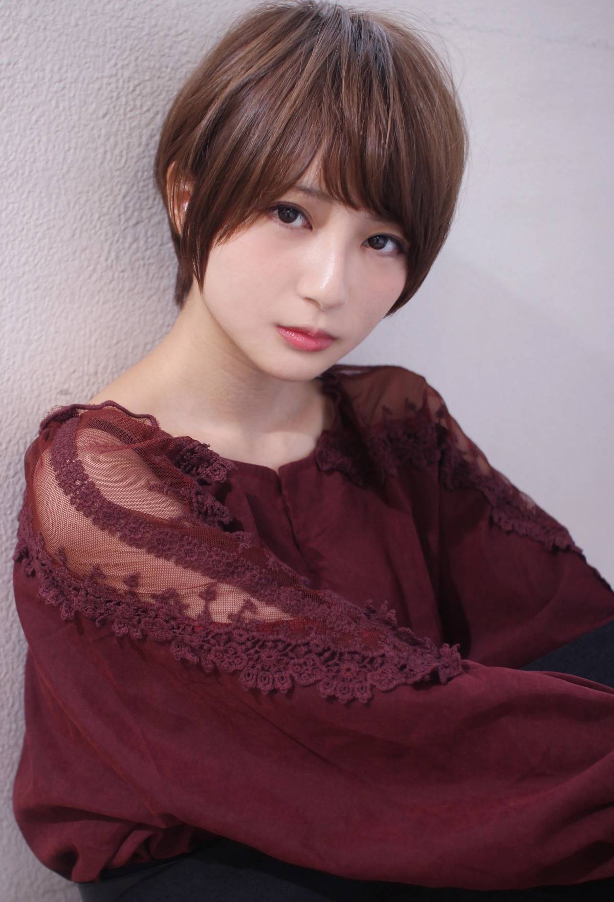 耳掛けひし形ショート