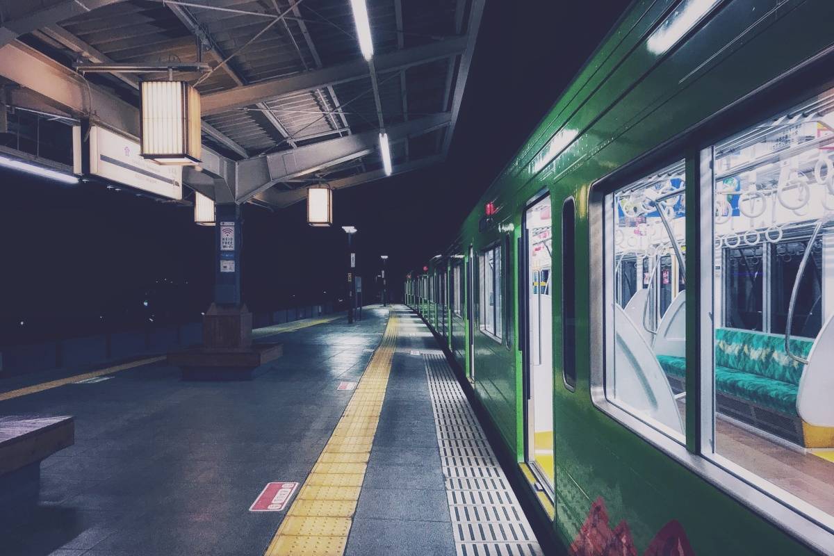 駅のホーム