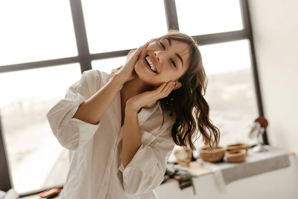 女性